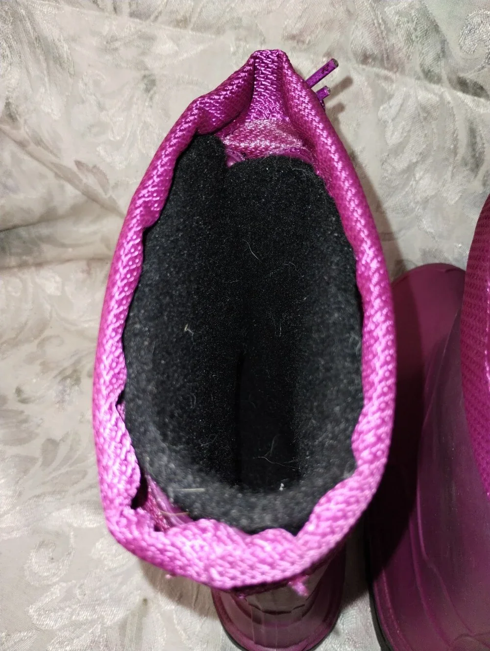 Size 6 Waterproof Child Boots / Fuchsia Color